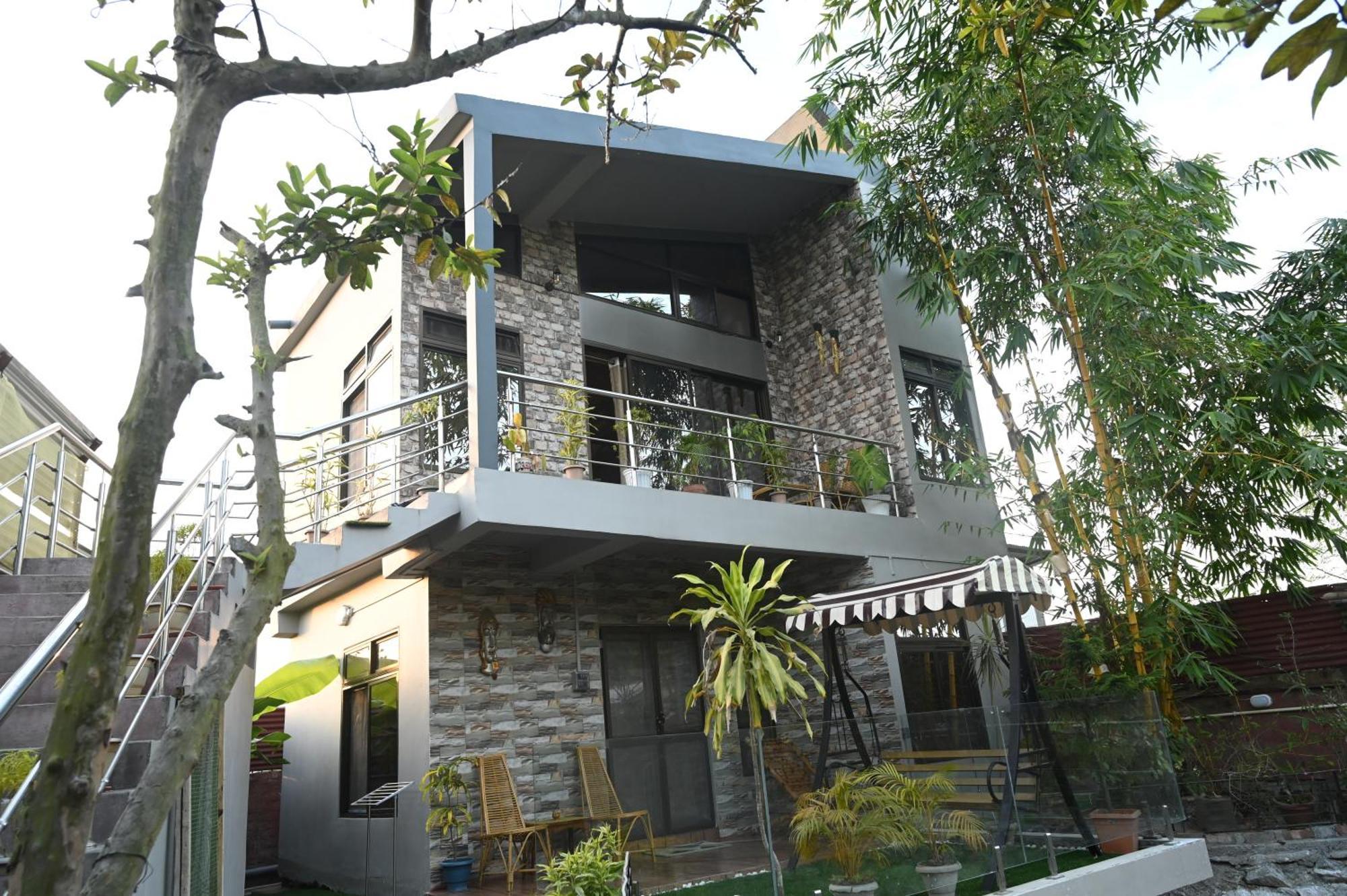 Bed and Breakfast The Cabin By The Bayou à Guwahati Extérieur photo