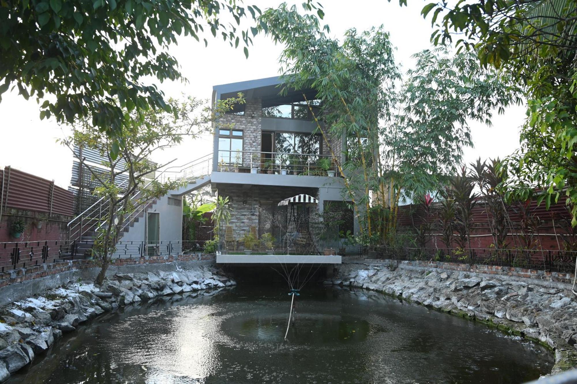Bed and Breakfast The Cabin By The Bayou à Guwahati Extérieur photo